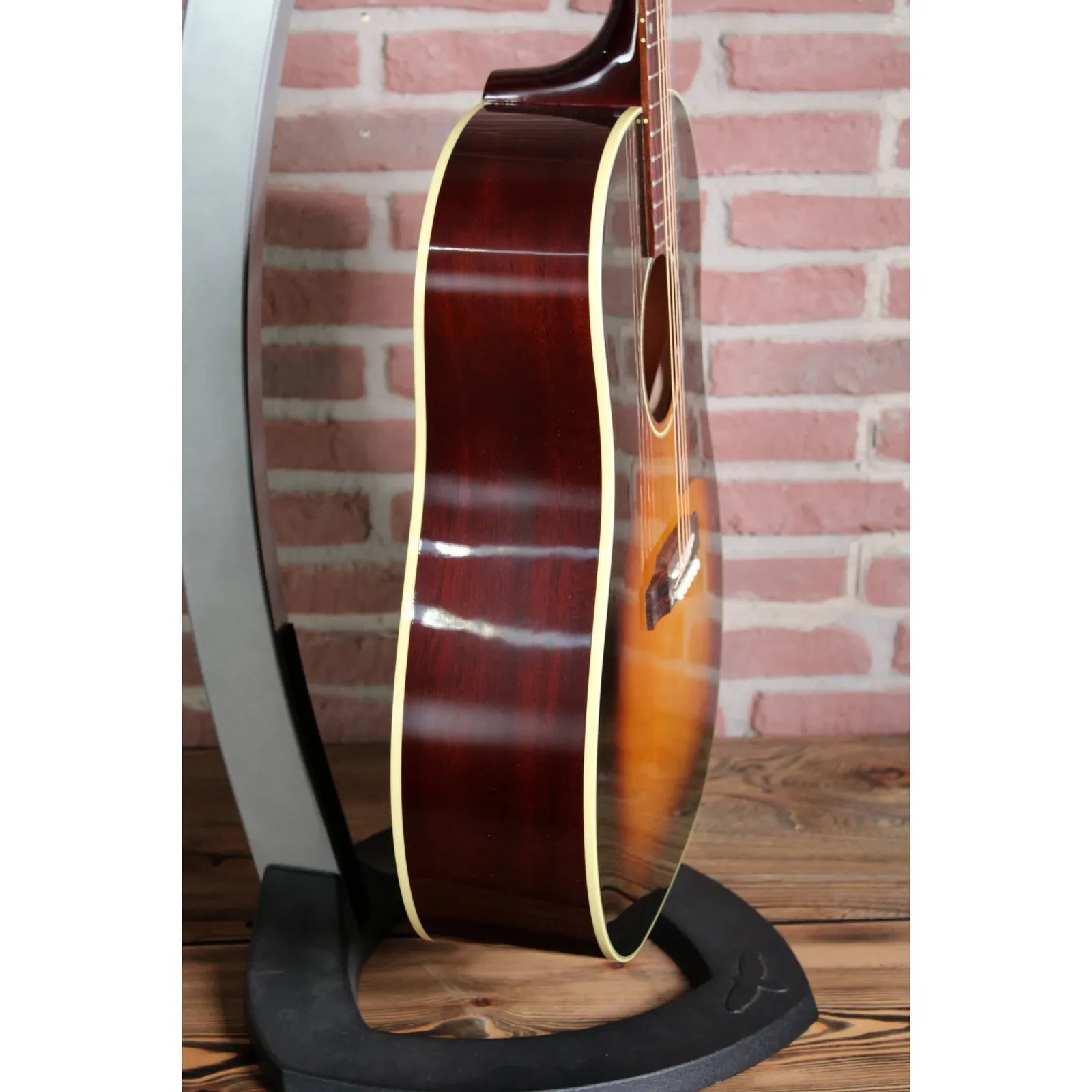 Изображение №6