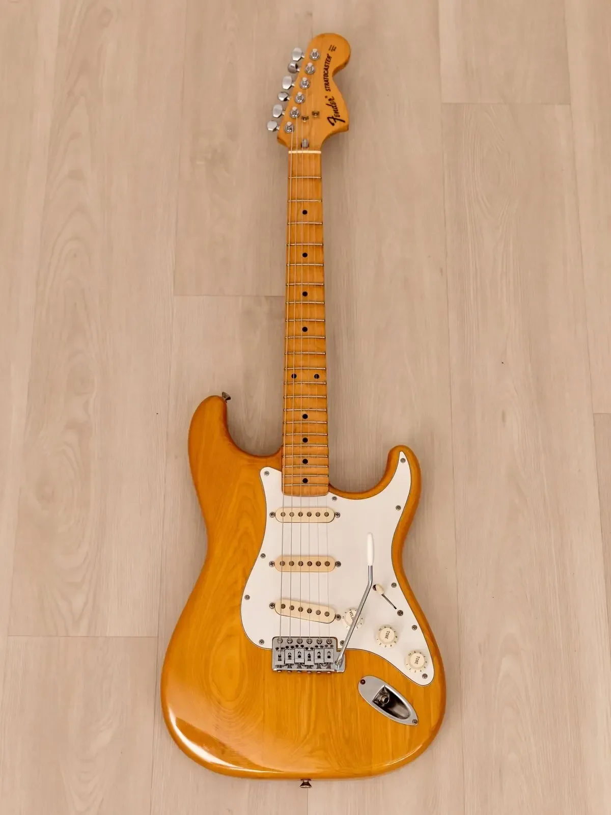 Электрогитара Fender Stratocaster ST72-75 Dimarzio SSS Natural w/gigbag Japan 1986