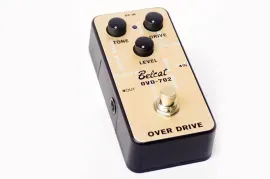 Педаль эффектов для электрогитары Belcat OVD-702 Overdrive