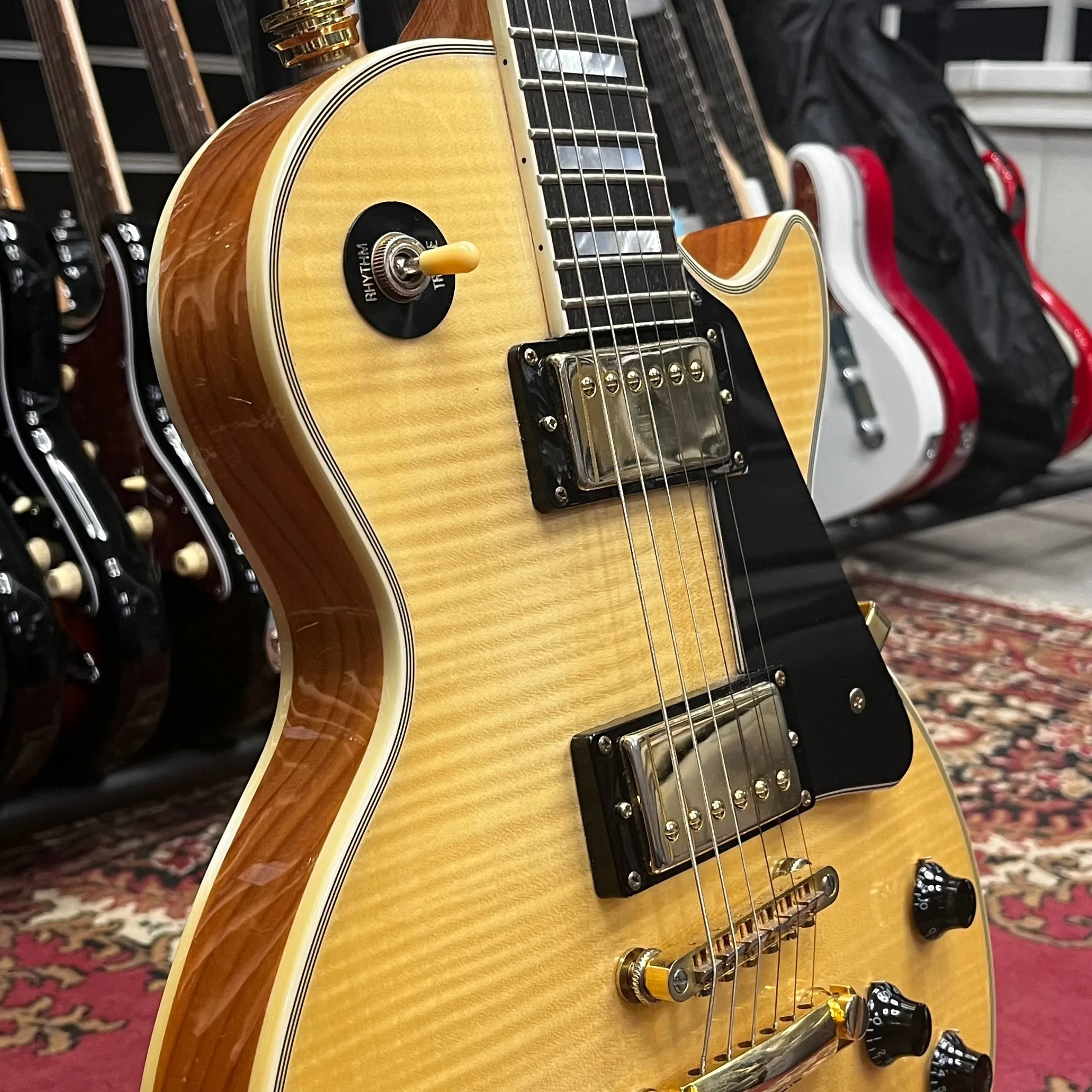 Изображение №4