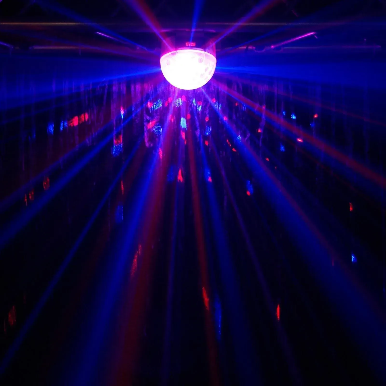 Изображение №6