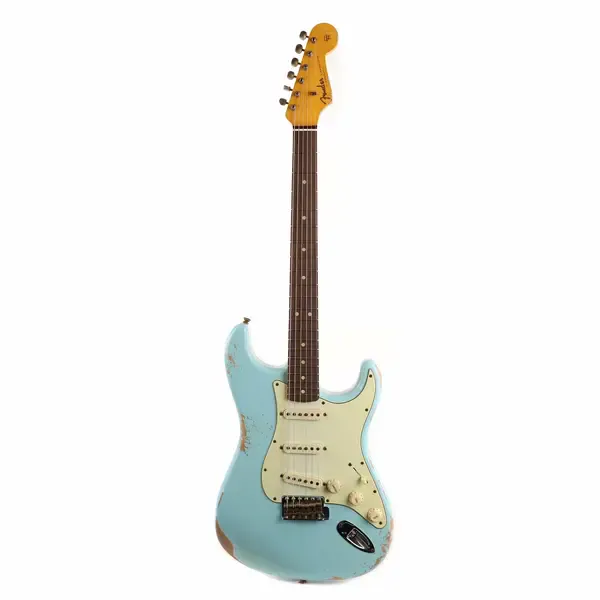 Электрогитара Fender Custom Shop Limited Edition 1963 Stratocaster Heavy Relic Daphne Blue