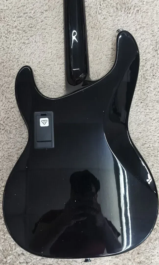 Изображение №6