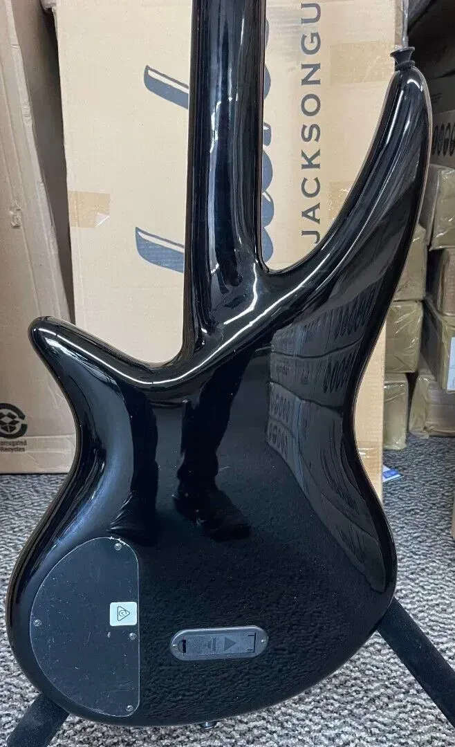 Изображение №6