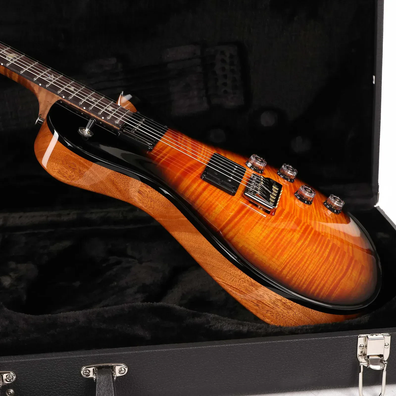 Изображение №6