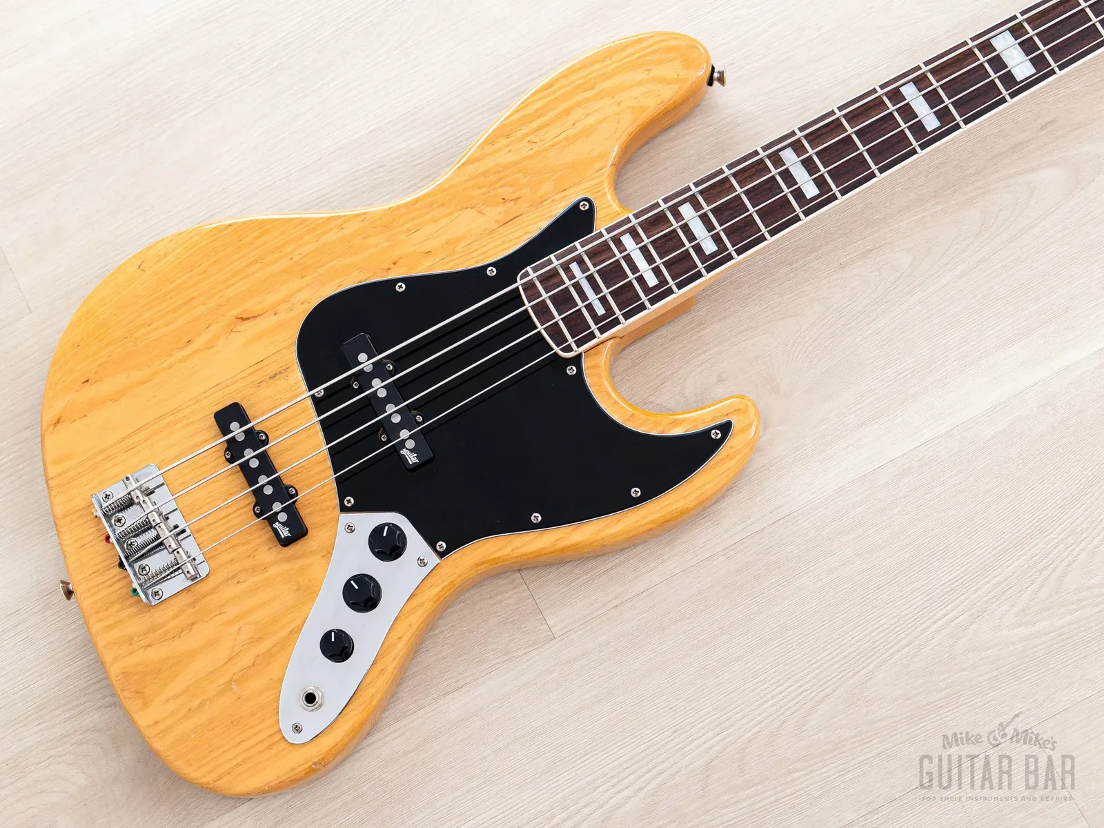 1996 Fender Jazz Bass ‘75 Vintage Reissue JB75-90 Natural Ash w/ Aguilar AG...