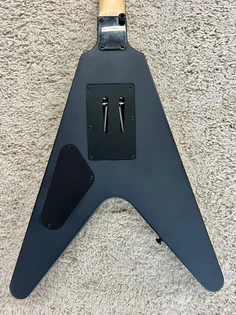 Изображение №6