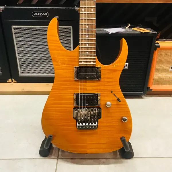 Электрогитара Ibanez RG 320 FM HH Amber Korea 2005