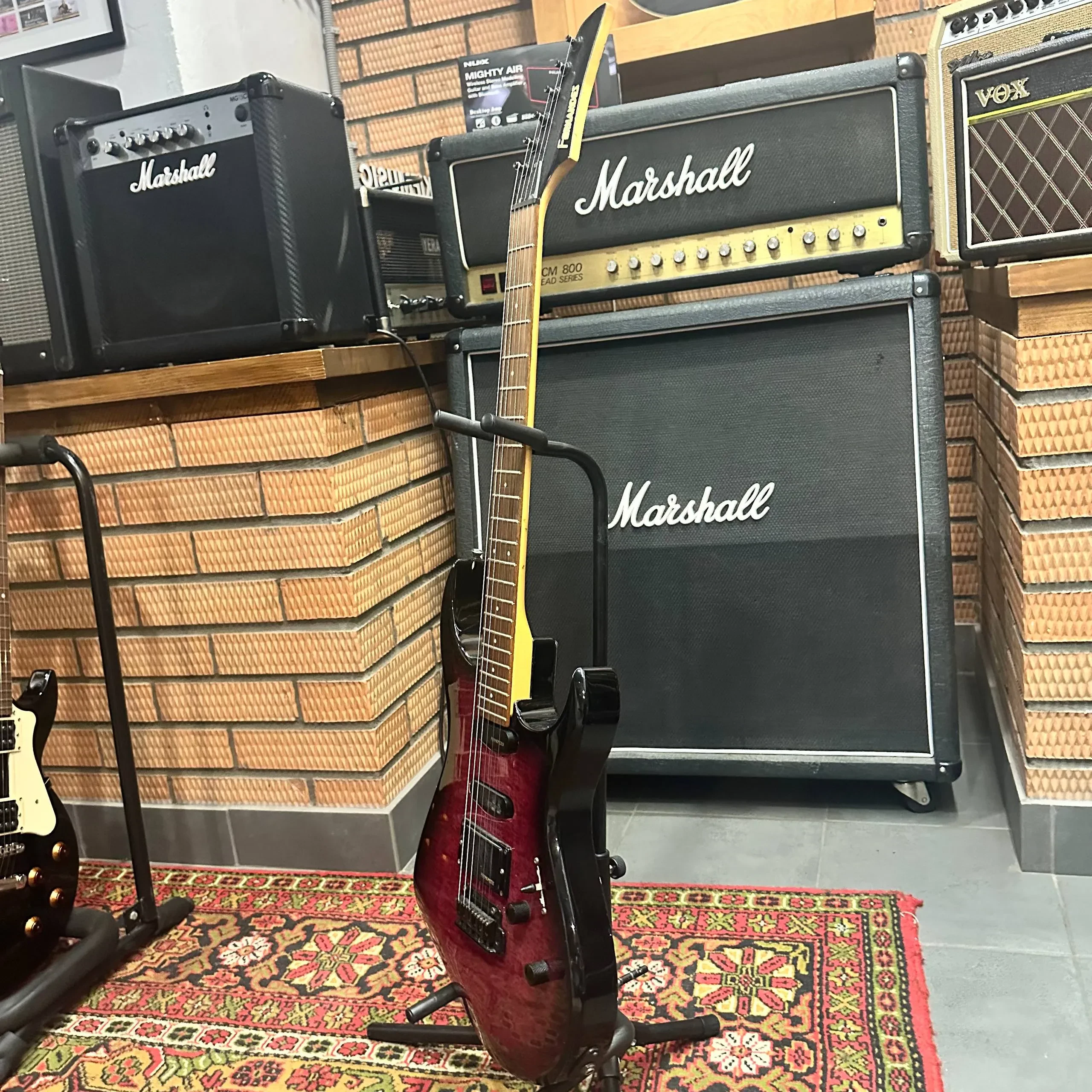 Изображение №6