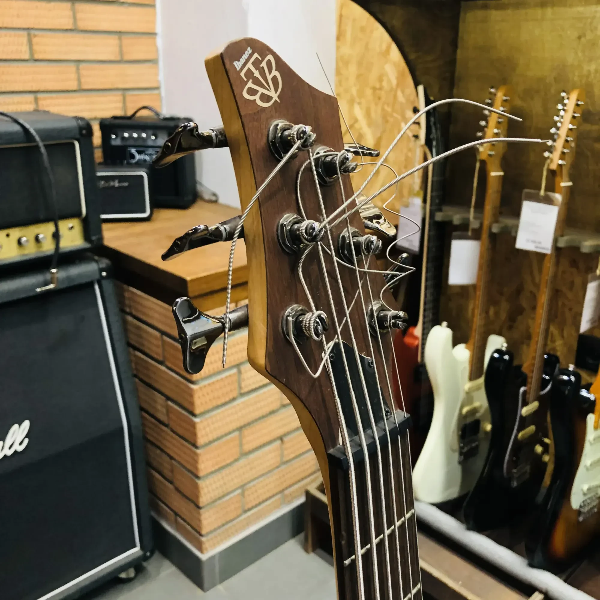 Изображение №8