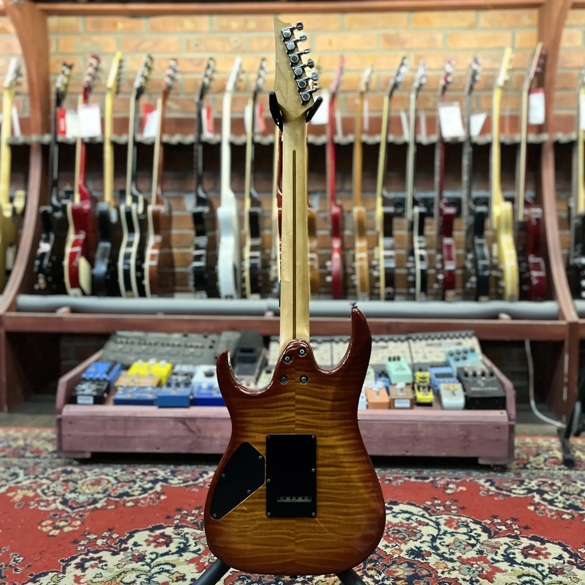 Изображение №10