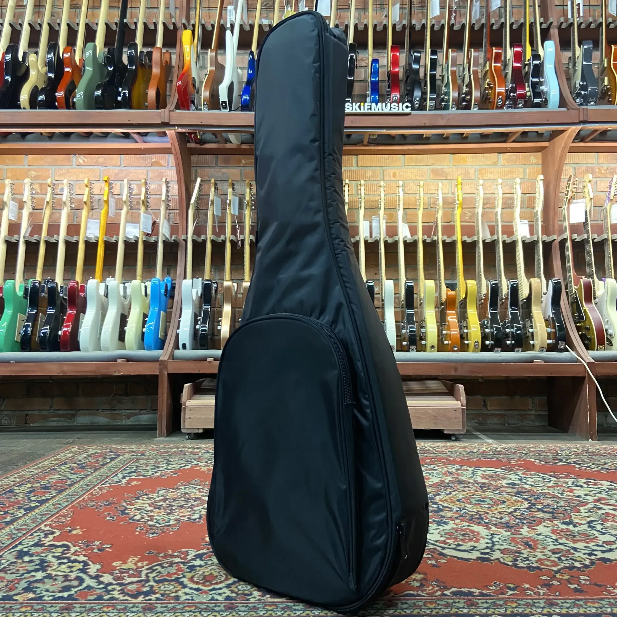 Чехол для акустической гитары Rockzz A-20 420 Black