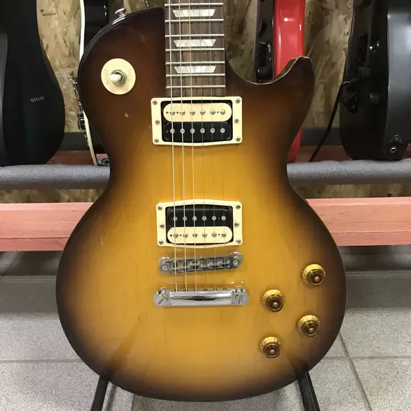 Электрогитара Gibson Les Paul Studio Deluxe HH Sunburst w/case USA 2009