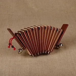 Трещотка пластинчатая «малютка» с бубенцами Мастерская Сереброва MS-T2-TR-04