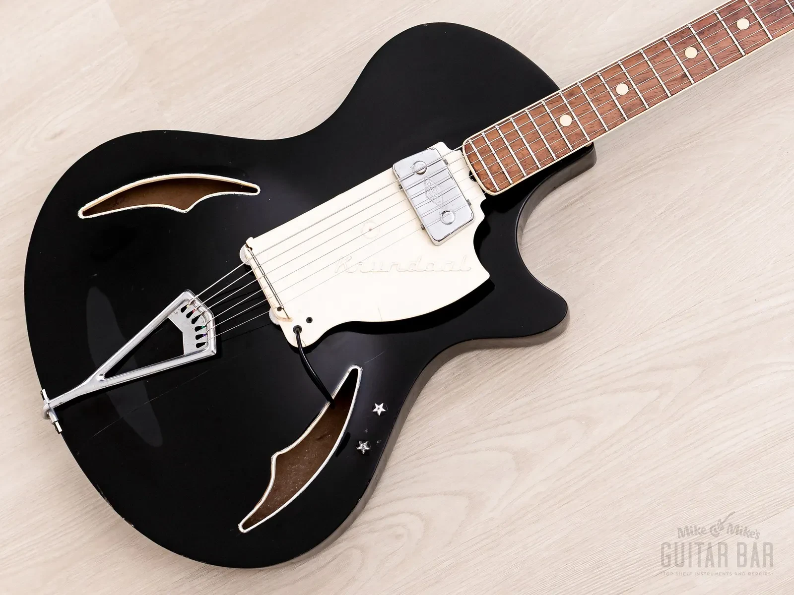 Б/У Полуакустическая электрогитара Wandré Blue Jeans алюминиевый гриф, 1960 с кейсом