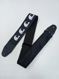 MZ-RGE-7-1ApIslamBk Ремень для гитары, черный, аппликация Ислам, MEZZO