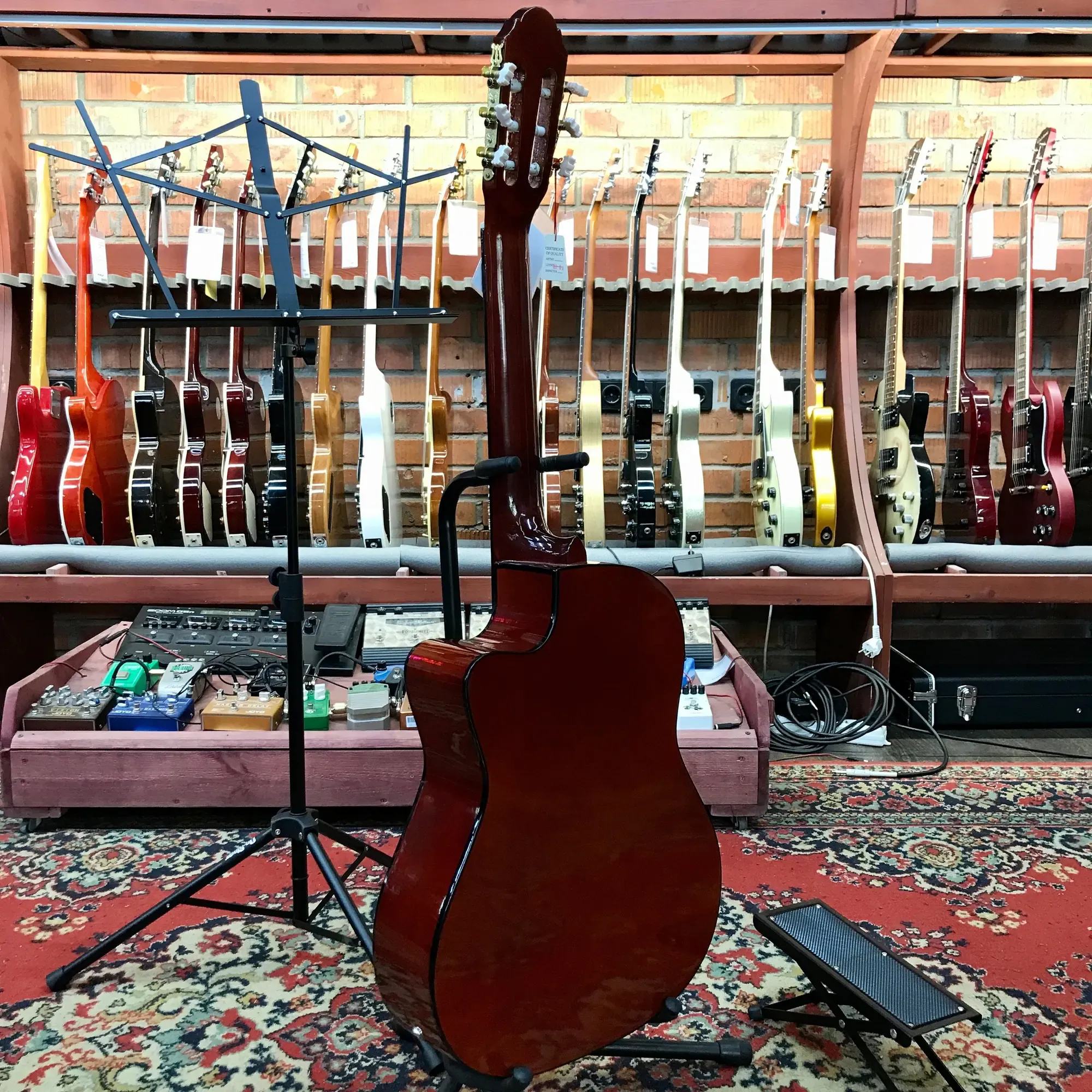 Изображение №12