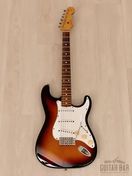 Электрогитара Fender Stratocaster 1962 Vintage Reissue ST62-58US SSS Sunburst w/case Japan 1998