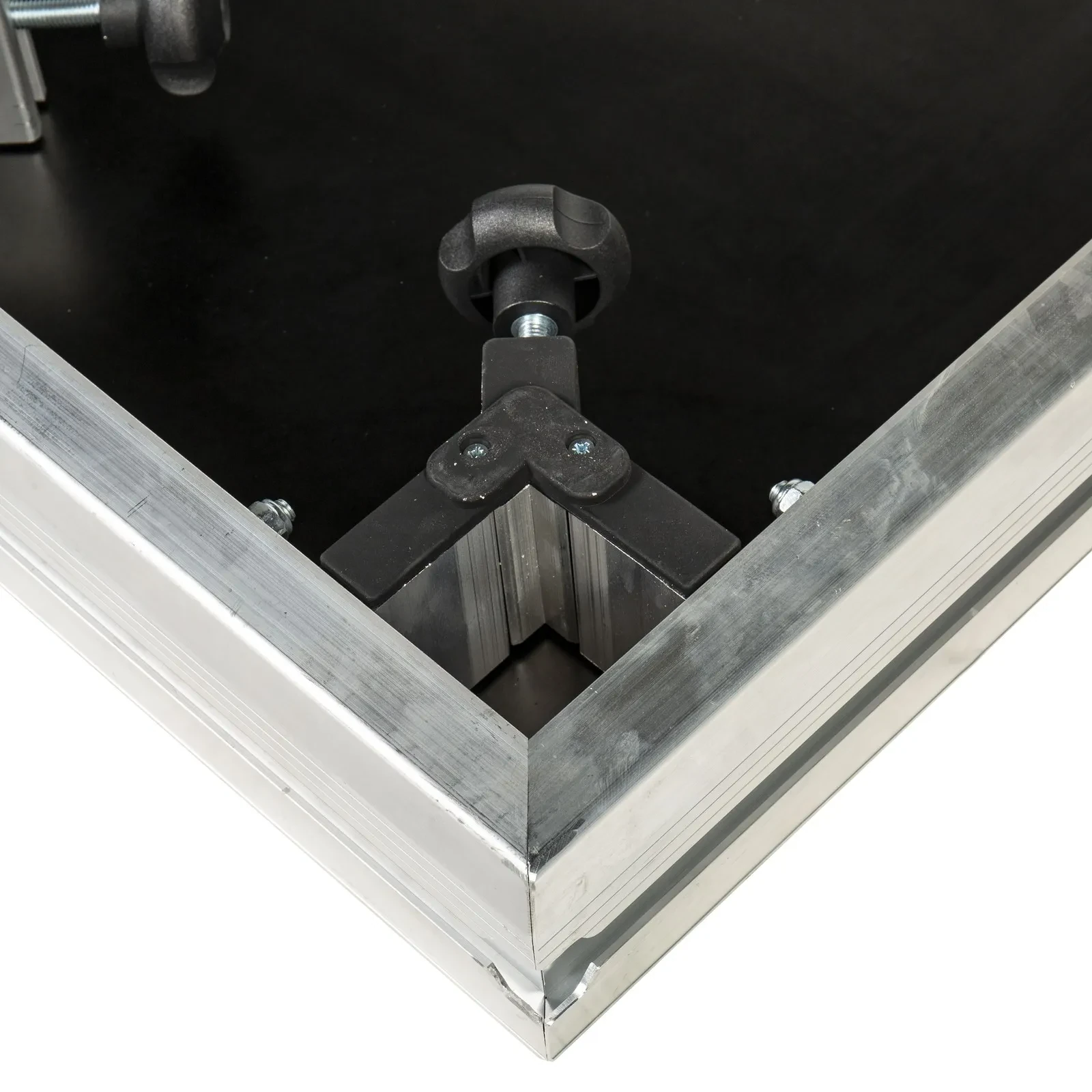 Изображение №4