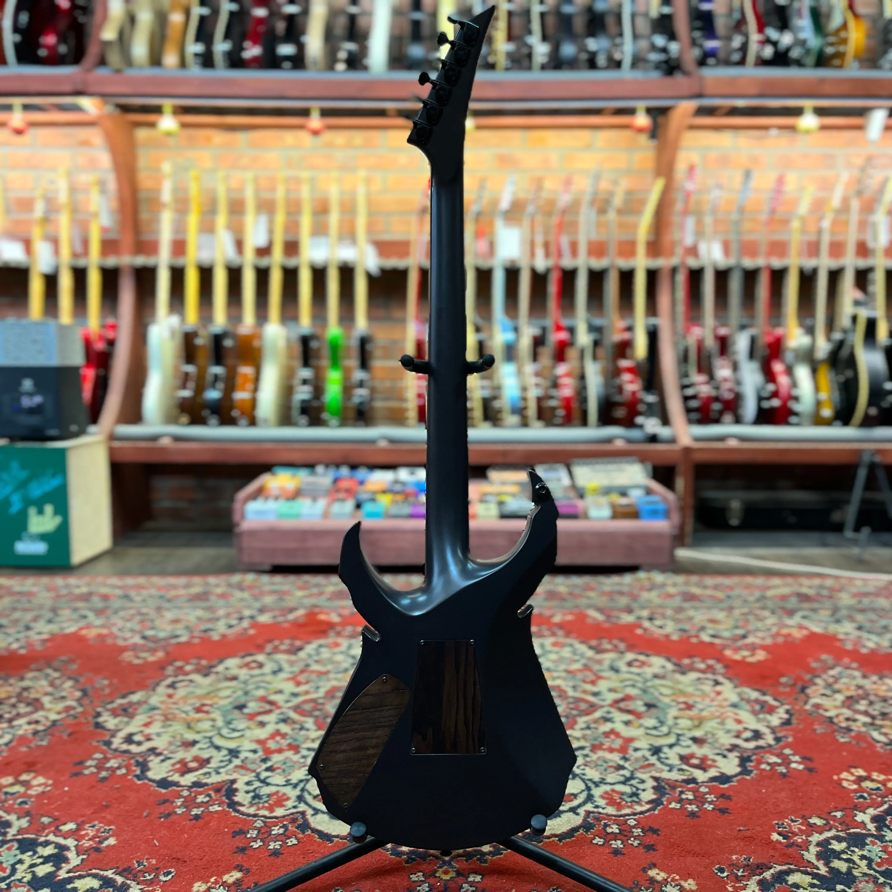 Изображение №5