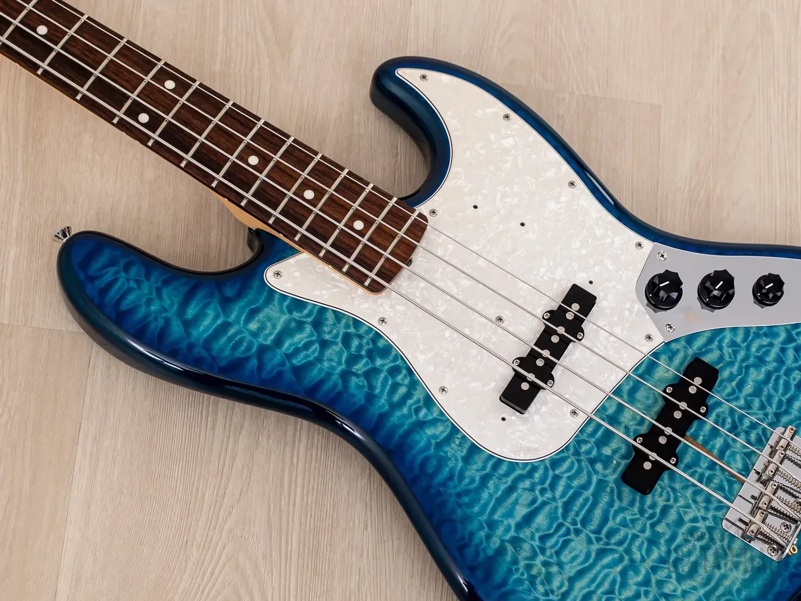 Изображение №6