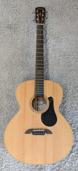 Alvarez Artist Series ABT60 Solid Spruce Top Baritone Guitar Natural - B-Stock