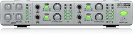 Предусилитель для наушников Behringer AMP800