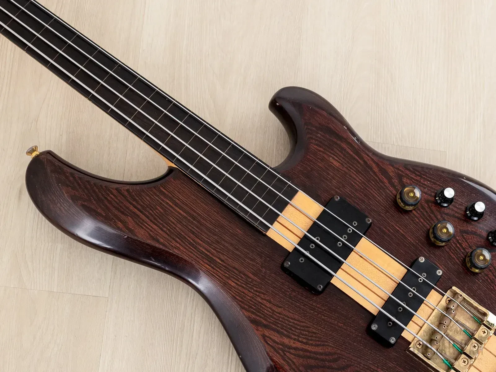 Изображение №7