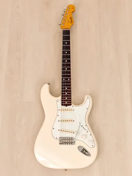 Электрогитара Fender 1962 Stratocaster JV ST62-85 SSS Olympic White w/gigbag Japan 1982