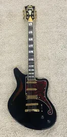 D'Angelico Deluxe Bedford SH Electric Guitar w/Case, Black DADBEDSHSBKGS