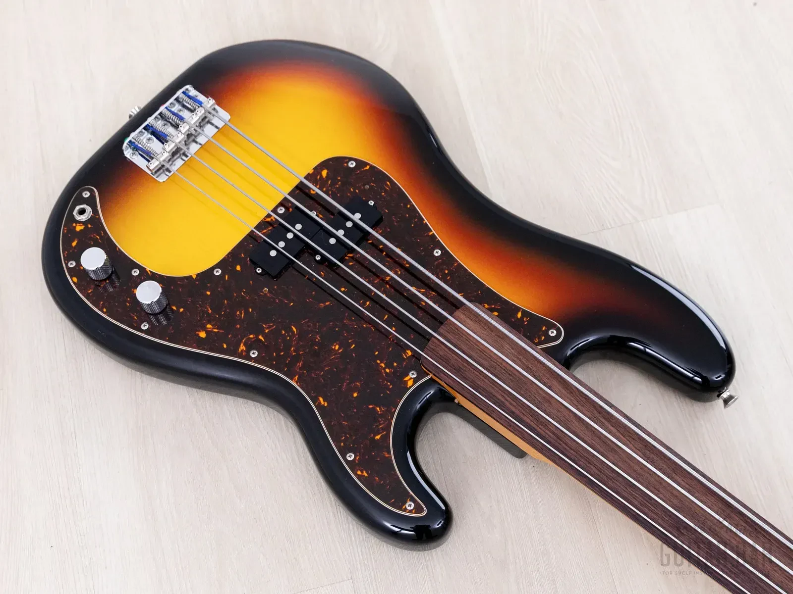 Изображение №7