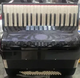 C80-3 Аккордеон 37х80-III-7, Aurora