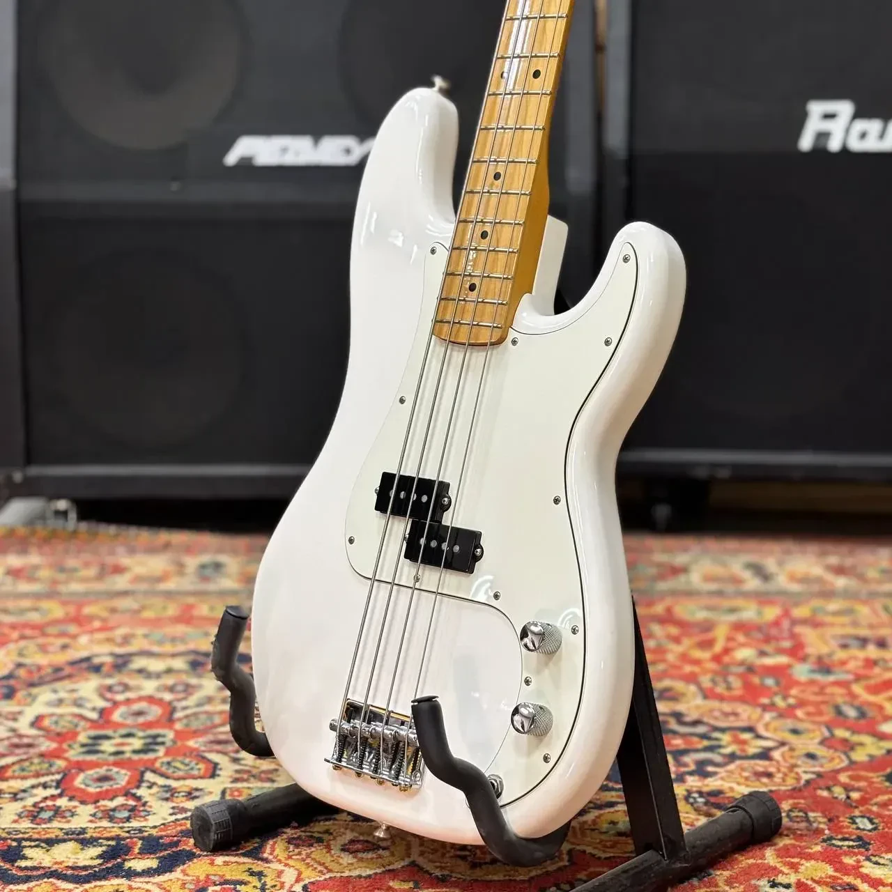 Изображение №4