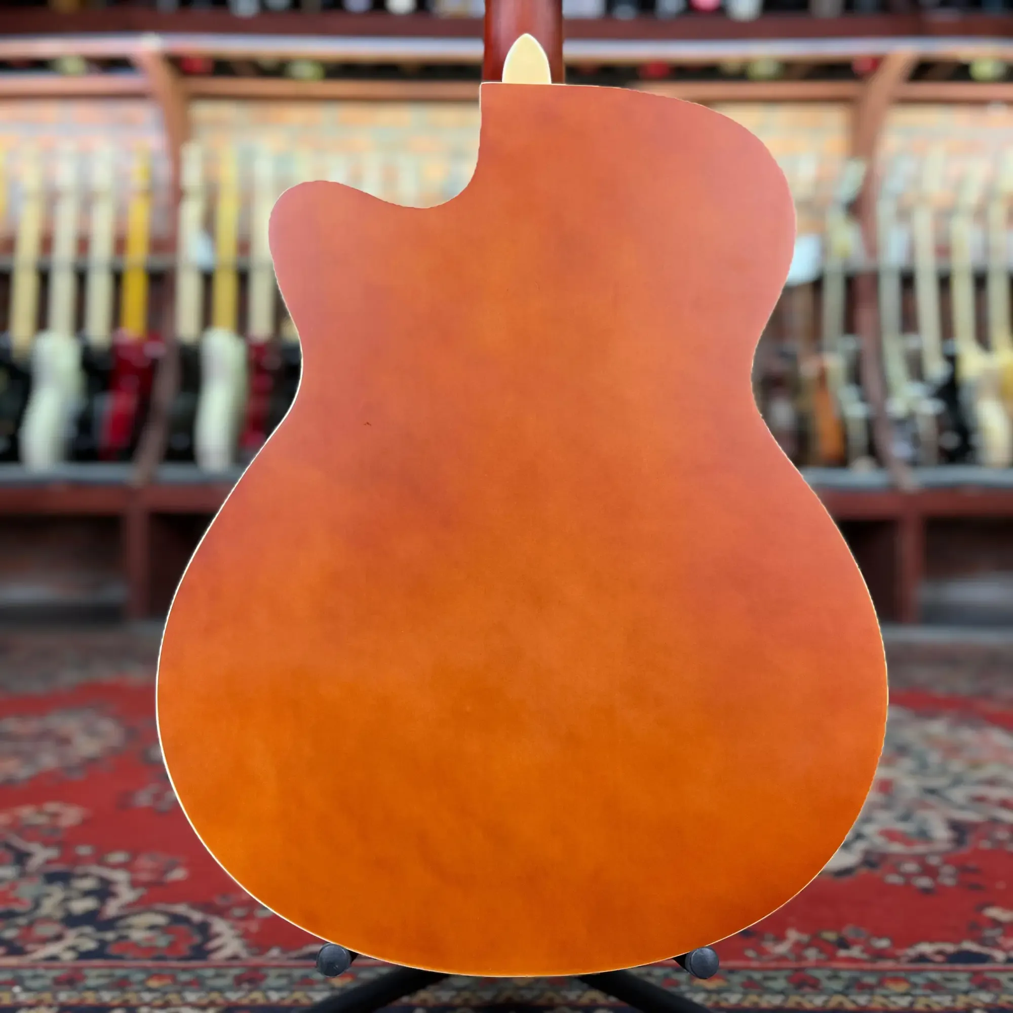 Изображение №6