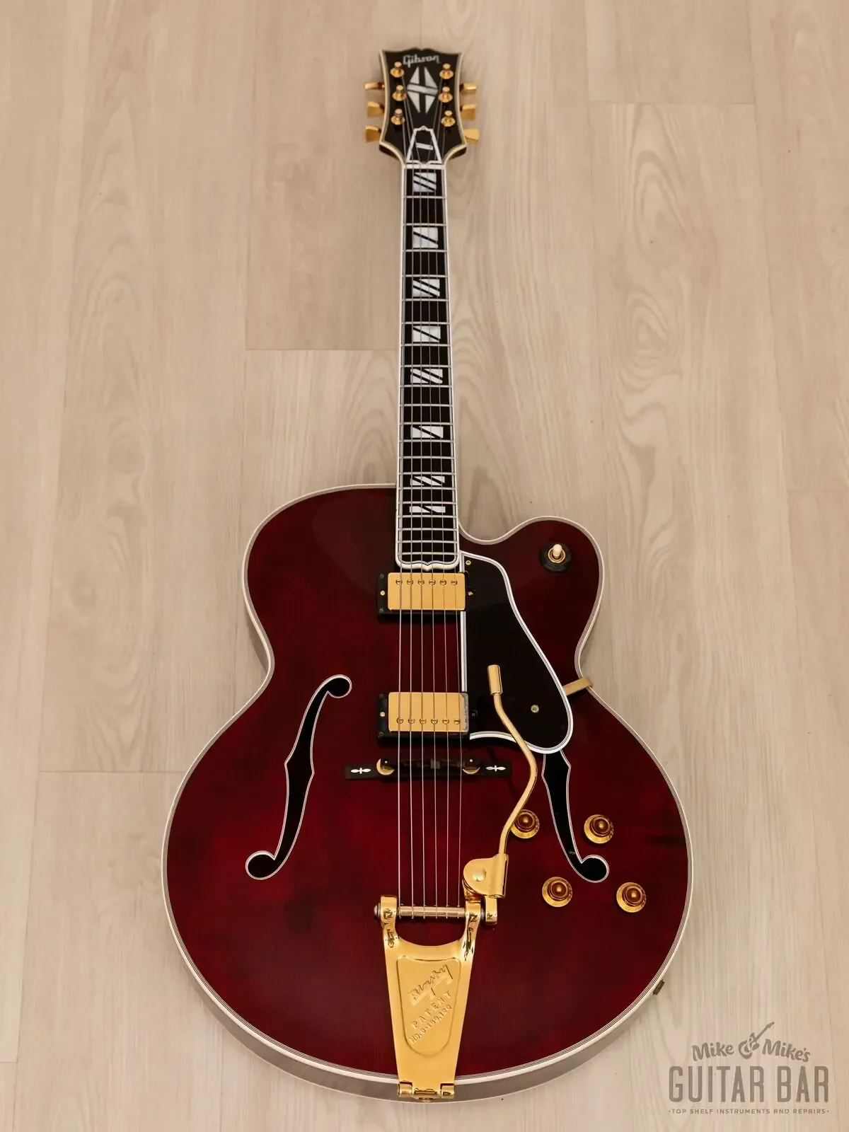 Полуакустическая электрогитара Gibson Super 400 CES Wine Red USA 1992 w/Chet Bigsby, Tags & Case