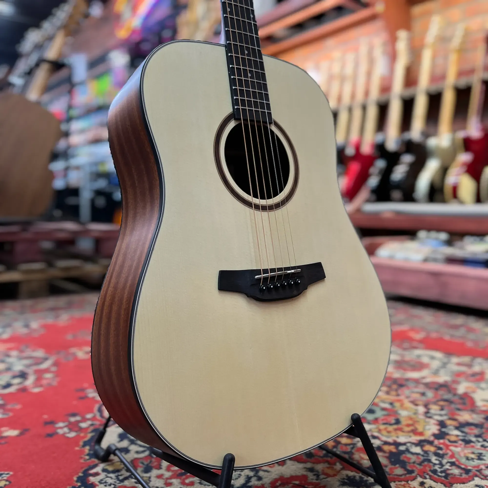 Изображение №7