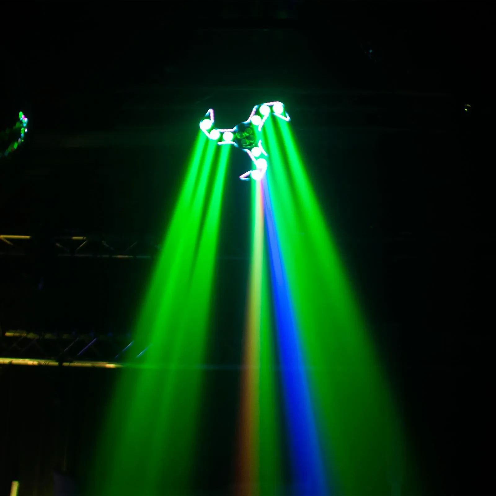 Изображение №10