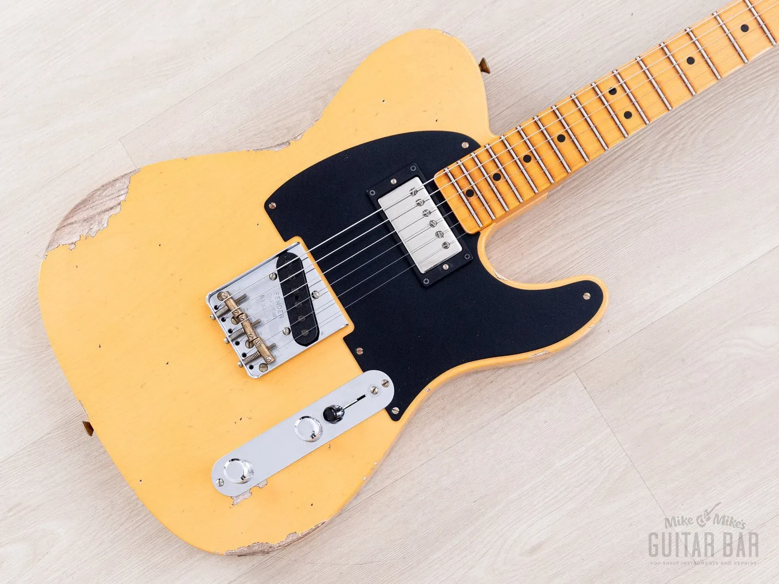 Fender Custom Shop Limited '51 Telecaster HS Blackguard Relic w/ Humbucker