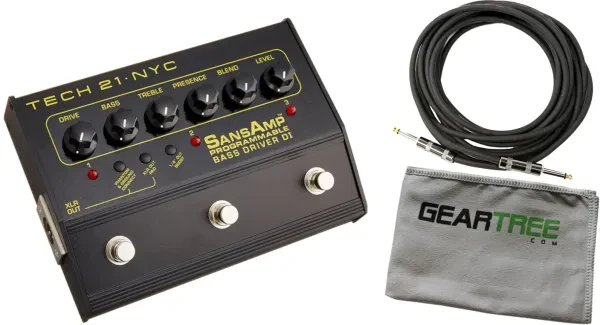 Tech 21 SansAmp Programmable Bass Driver DI Pedal Bundle w/Cable and Cloth