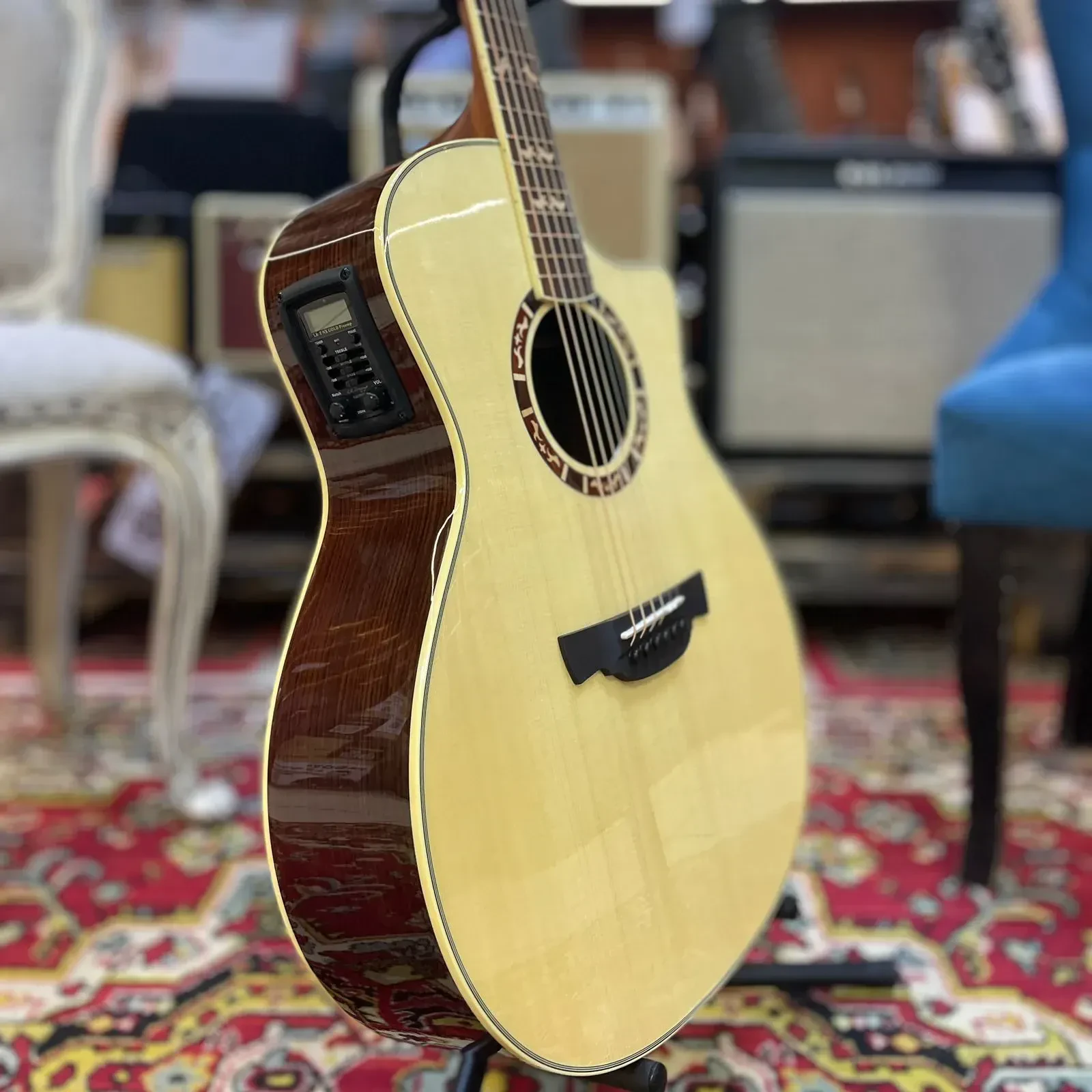 Изображение №7