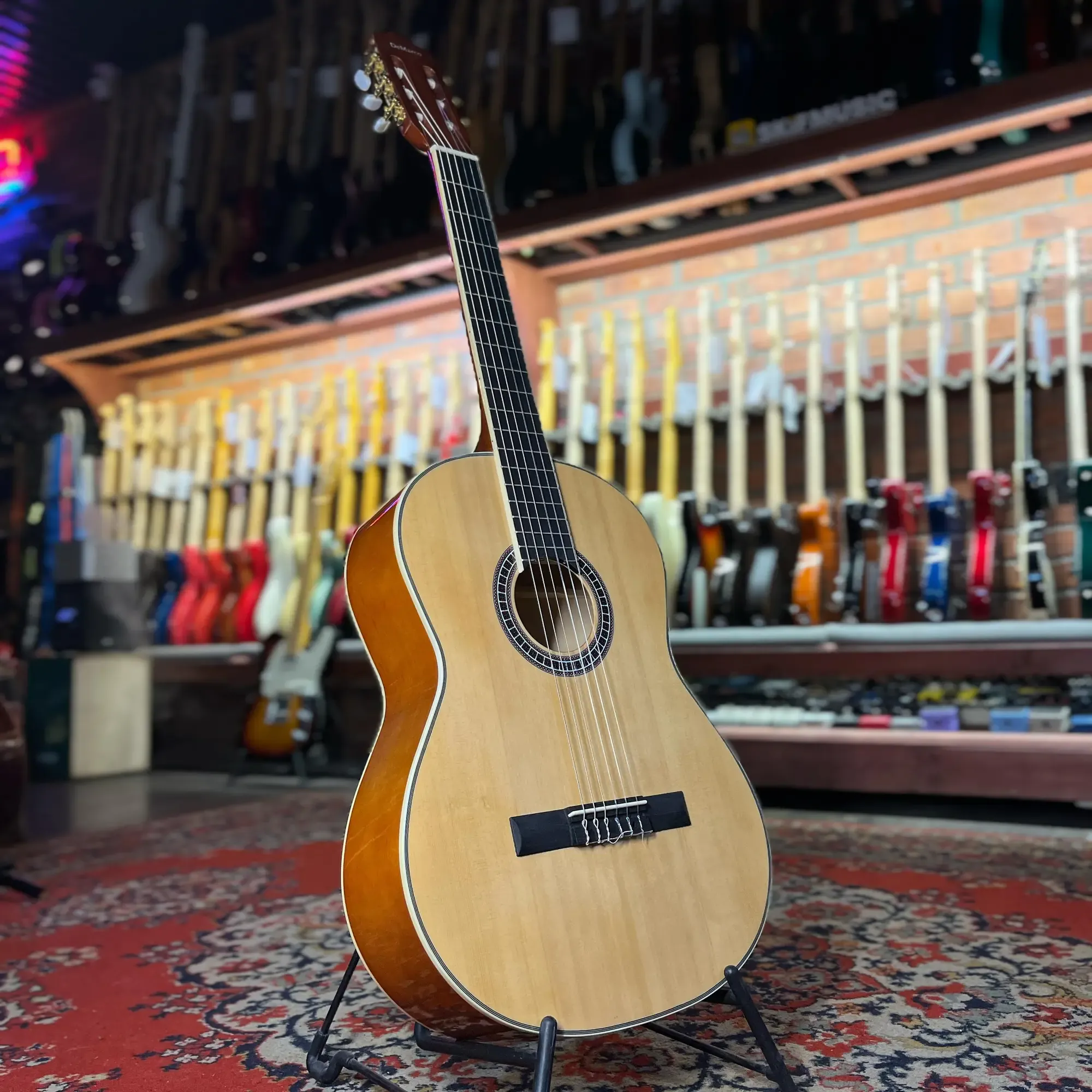 Изображение №10