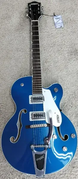 Gretsch G5420T Electromatic Hollow-Body Single Cut Guitar with Bigsby, Azure Met