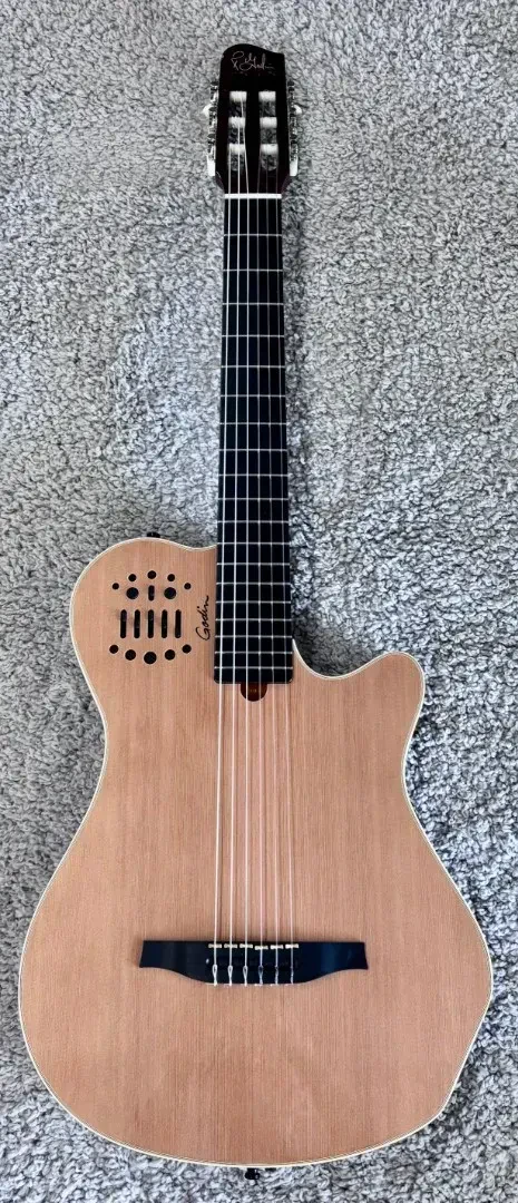 Godin Multiac Grand Concert High Gloss Nylon String Performance Guitar - SF