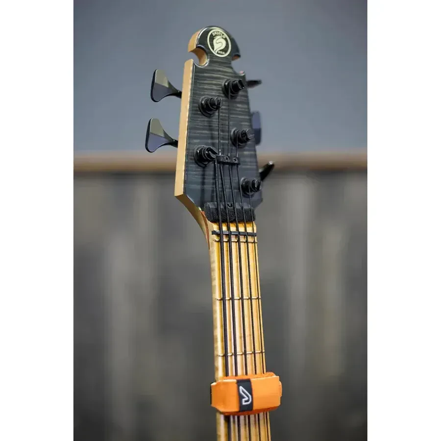 Изображение №5