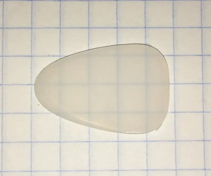 Медиатор капролон для домры малой маленький Мозеръ P107