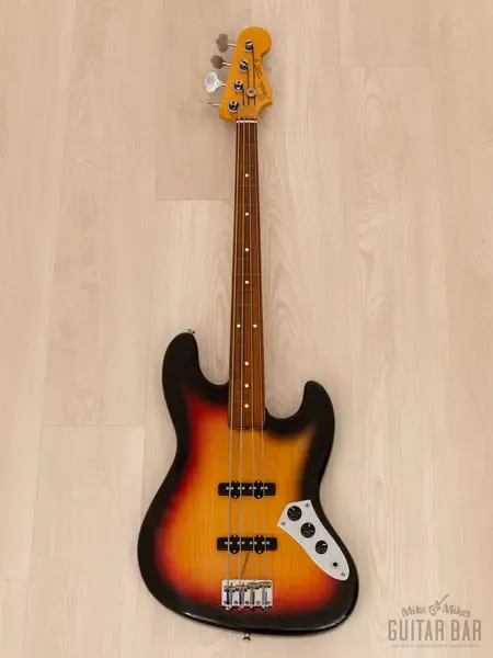 Бас-гитара Fender Jazz Bass Fretless '62 Vintage Reissue JB62-77FL Japan 2000 w/USA Pickups