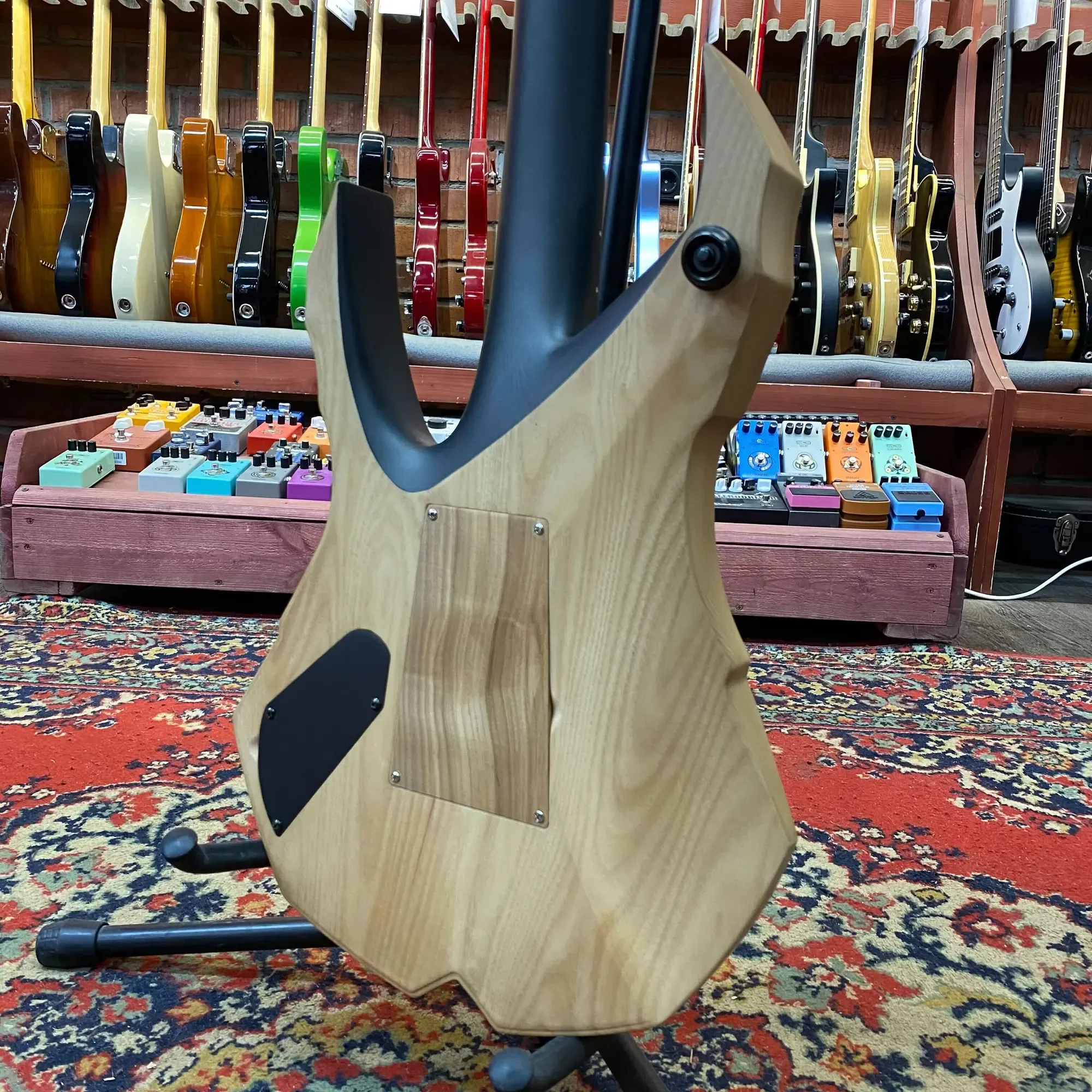 Изображение №11