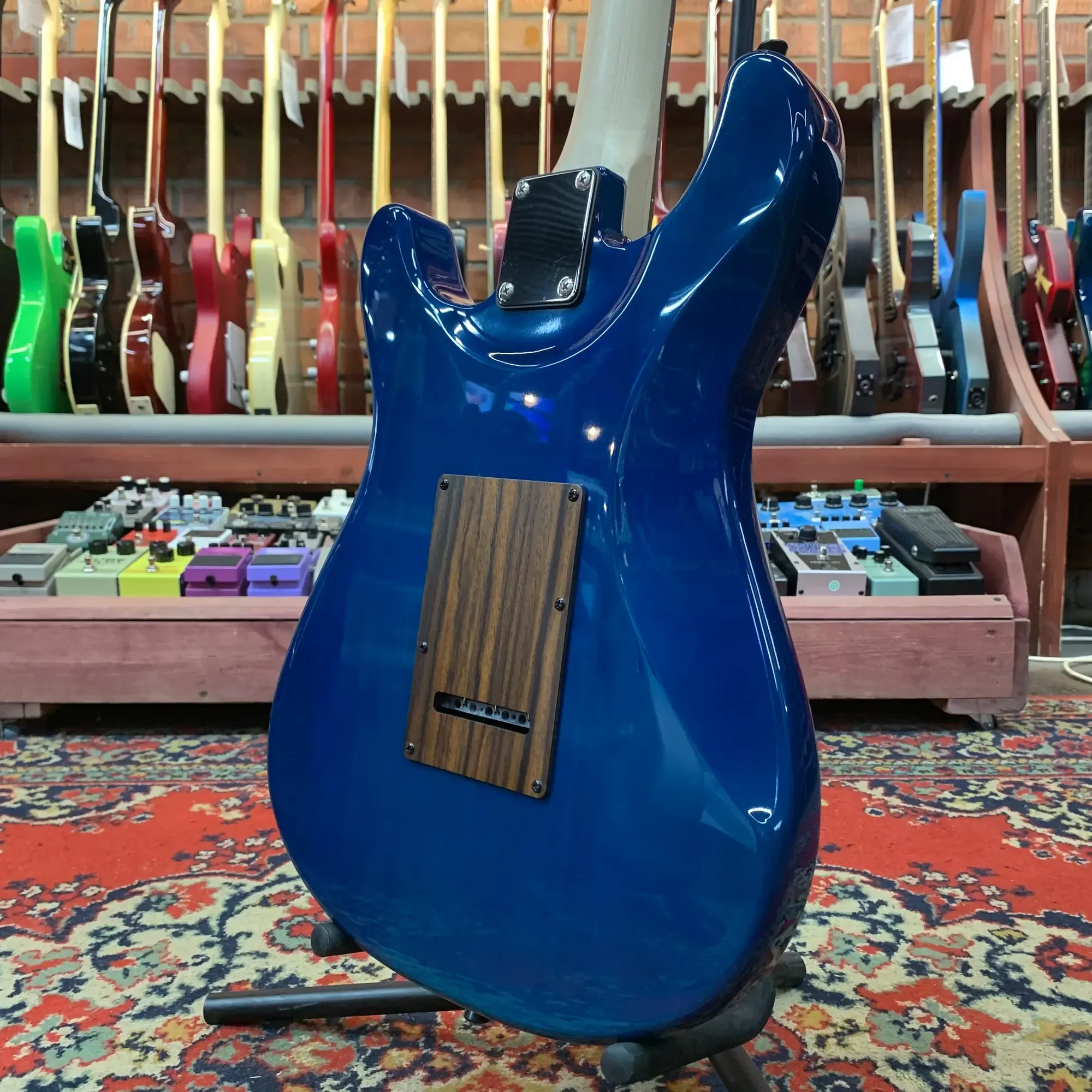 Изображение №11